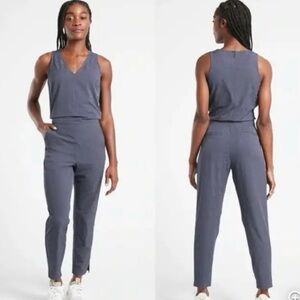 Athleta Brooklyn Textured Jumpsuit Size 6